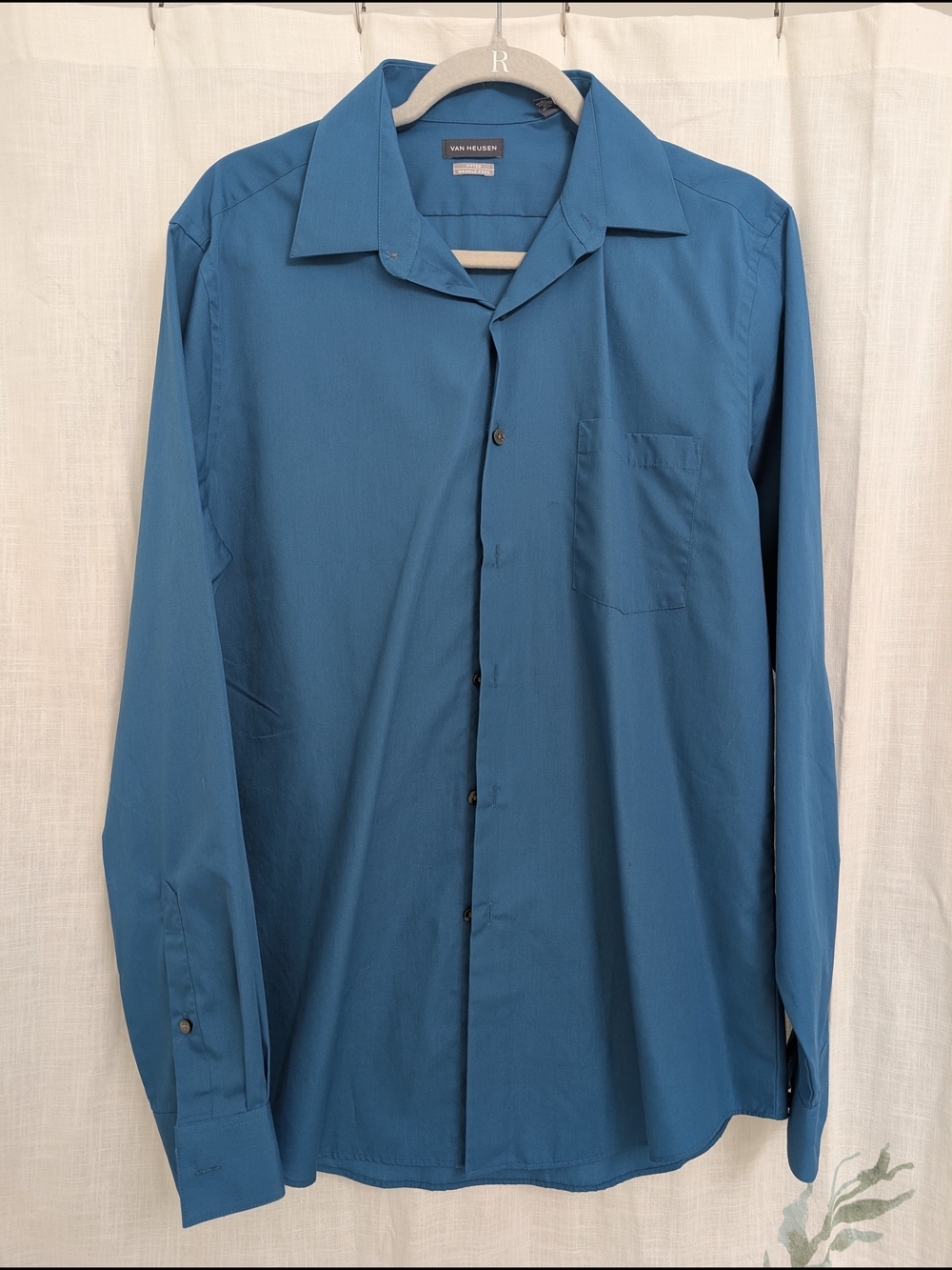 Van Heusen Fitted Wrinkle Free Dress Shirt Blue Mens 15.5 34/35 Medium